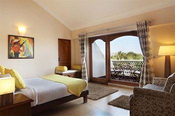 Hotel Karma Royal Monterio 3*